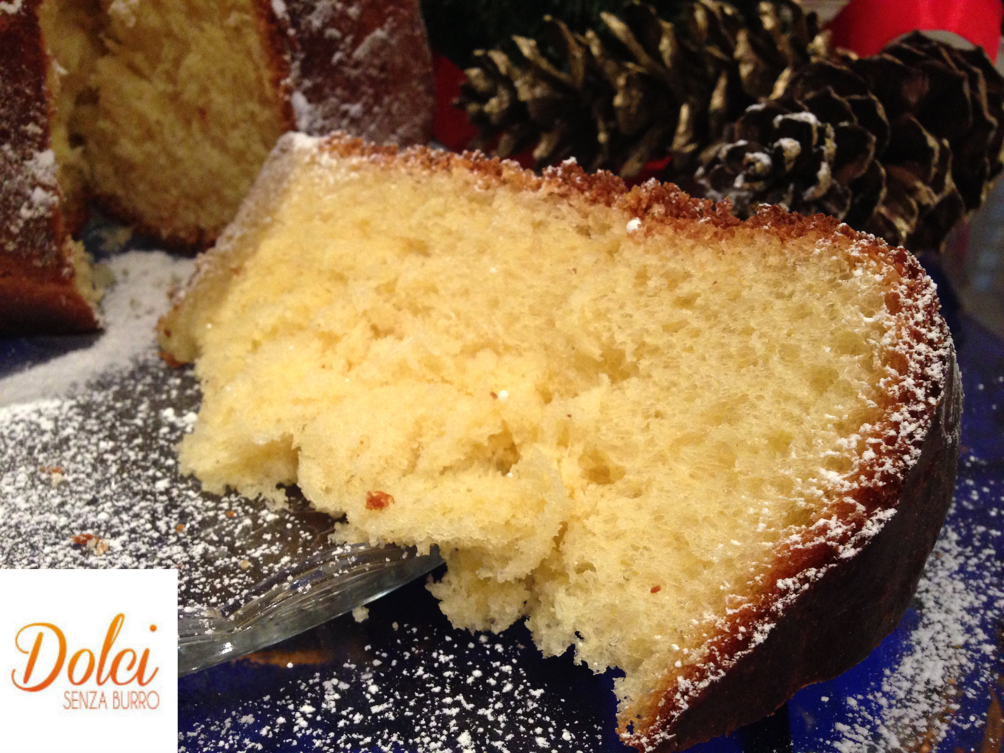 Il pandoro senza burro, il classico dolce di natale in versione senza lattosio di dolci senza buro