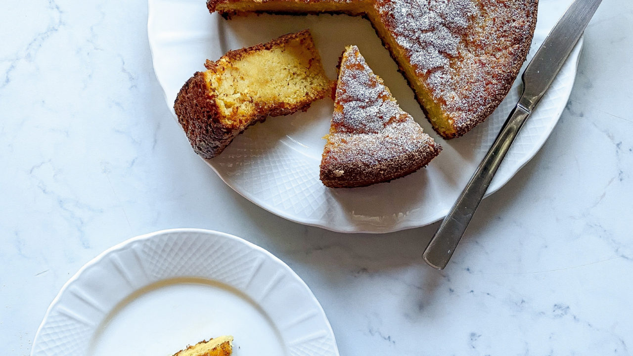 Torta di mele grattugiate senza burro