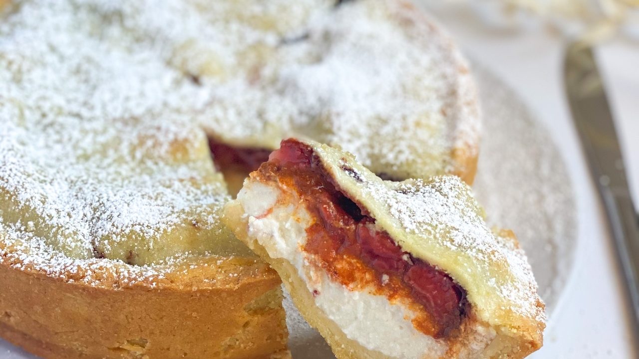 crostata di fragole e ricotta senza burro