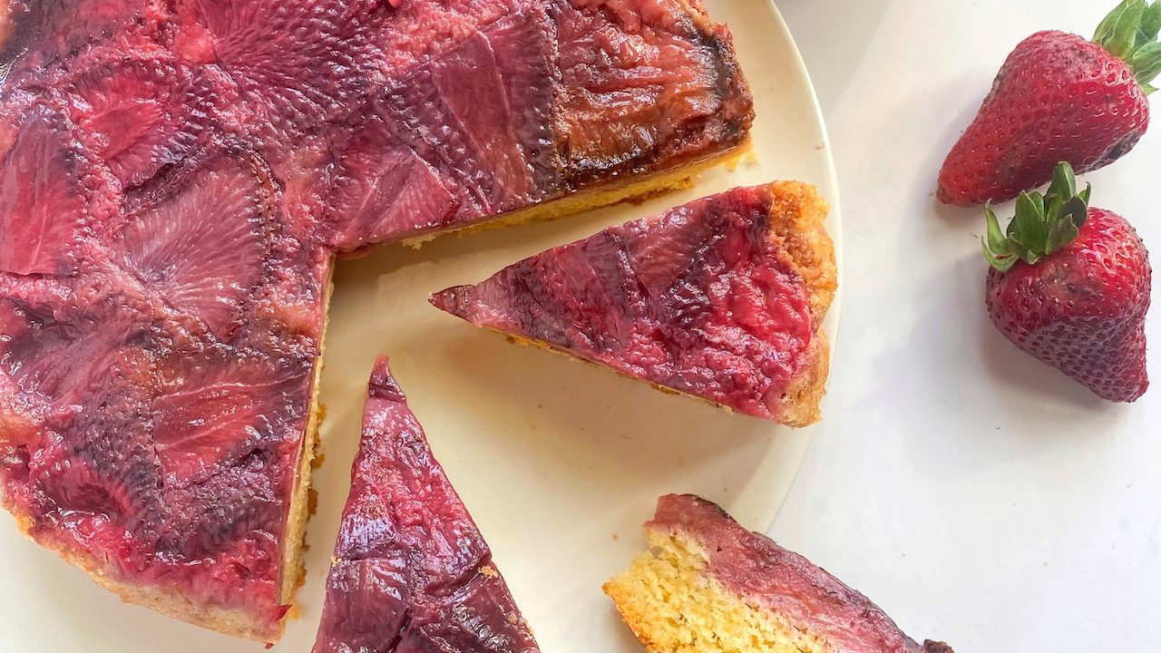 torta rovesciata alle fragole senza burro