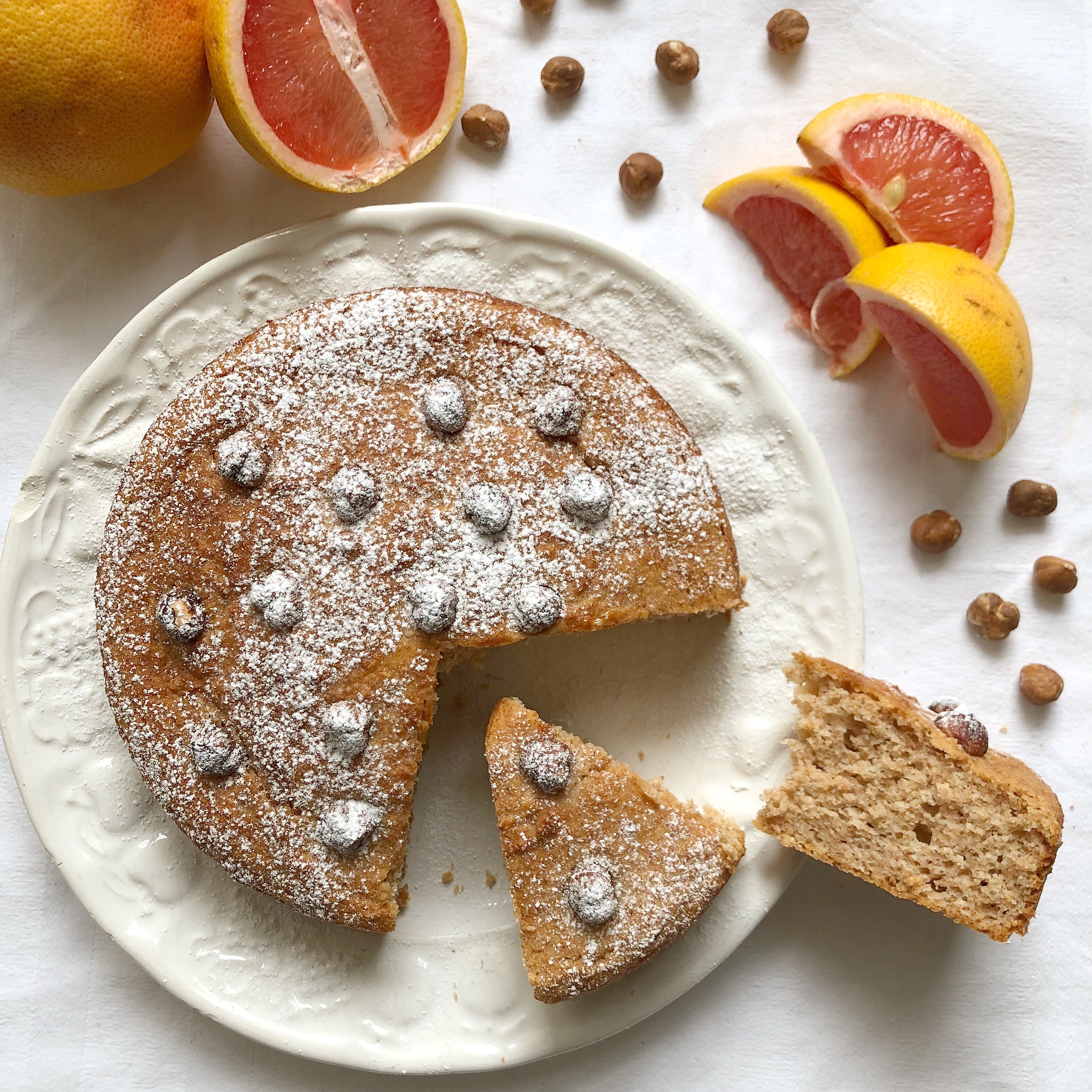 Torta Pompelmo e Nocciole Senza Burro