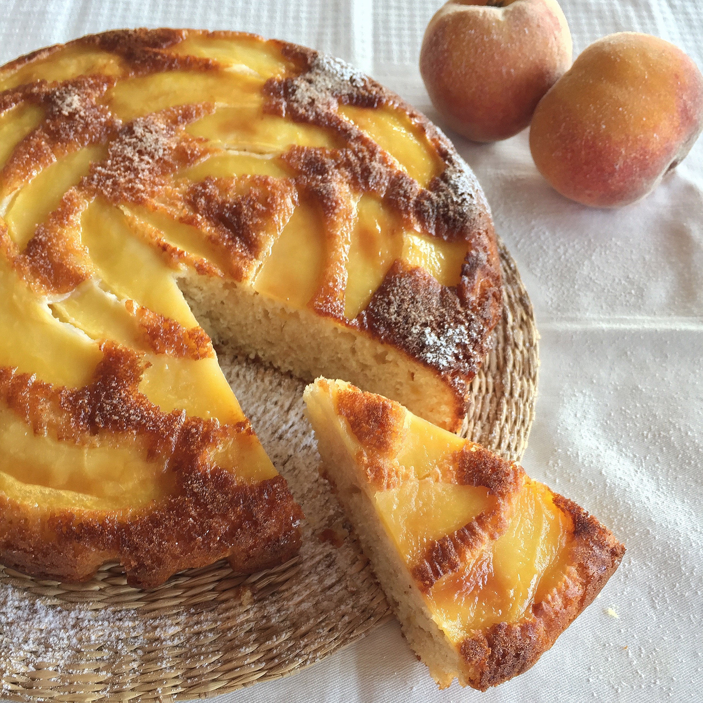 Torta allo Yogurt e Pesche Senza Burro