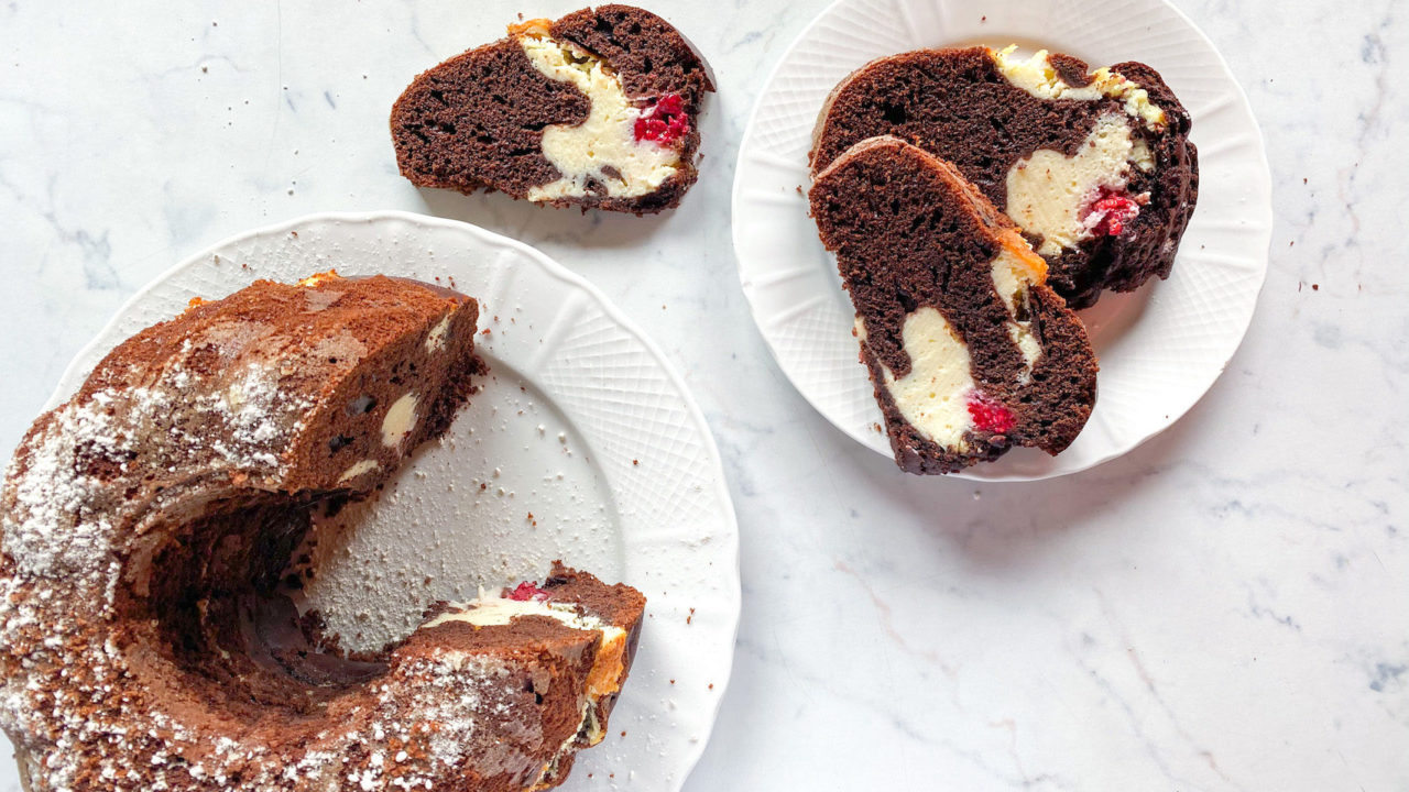 Ciambella al Cioccolato con cuore di Ricotta