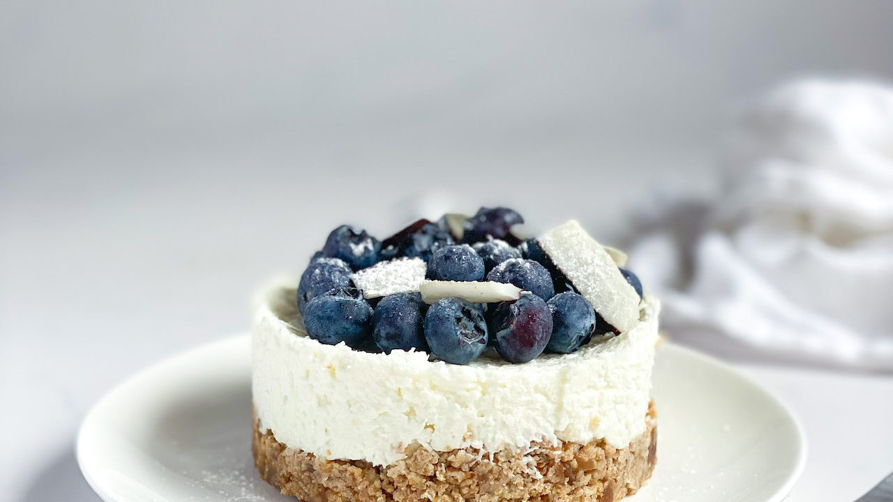 Cheesecake Light Cocco e Mirtilli Senza Burro