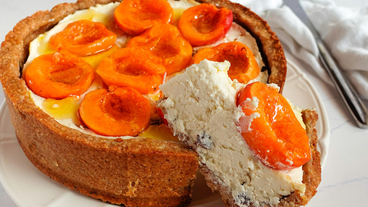 crostata ricotta e albicocche altoatesina