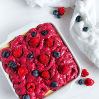 Tiramisù proteico ai frutti di bosco