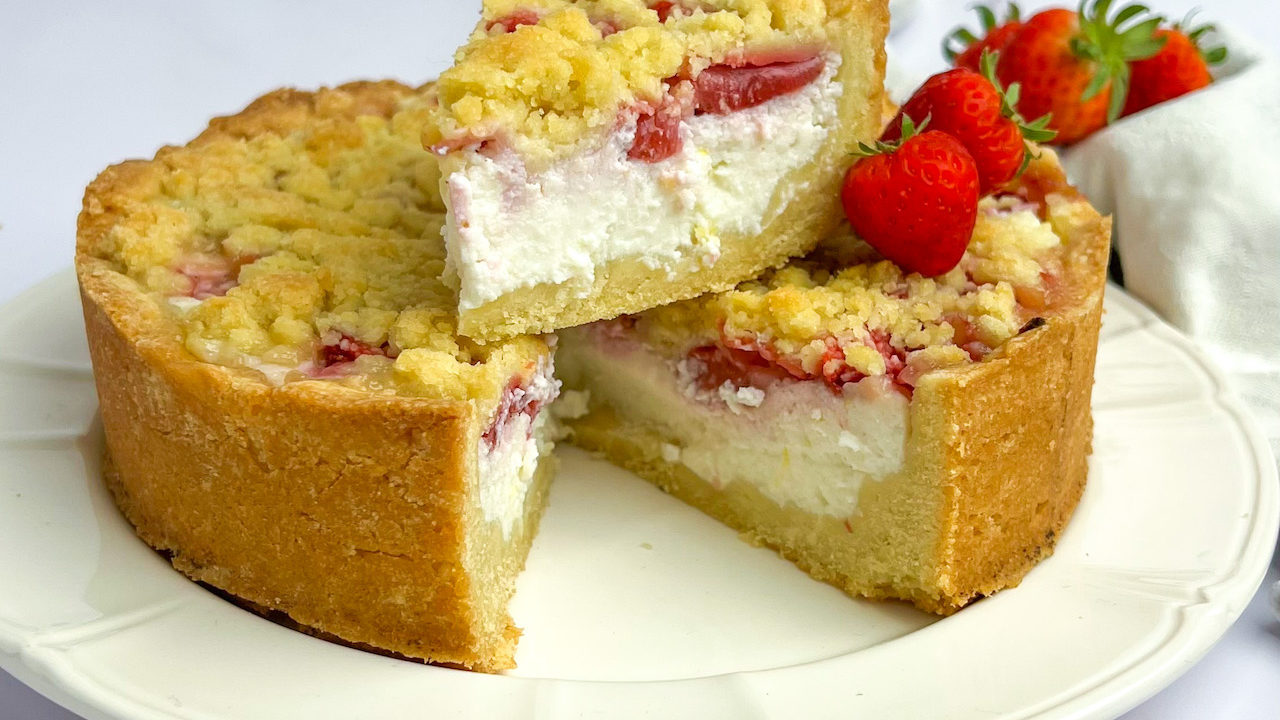 Sbriciolata Ricotta e Fragole Senza Burro