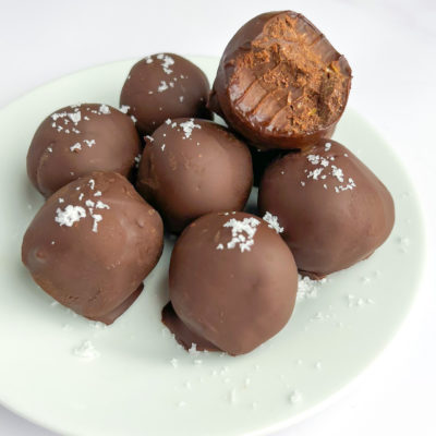 Tartufi Proteici al Cioccolato e Ceci